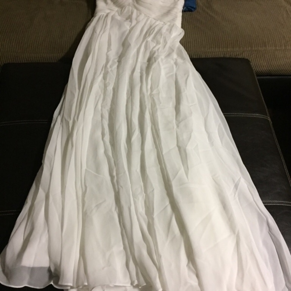 Topless white dress - Picture 4 of 8